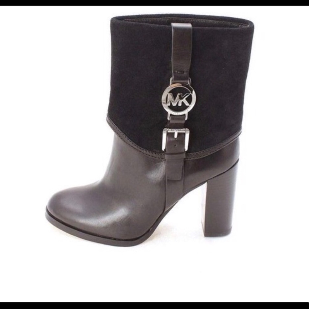 Just in time for winter MK boots!